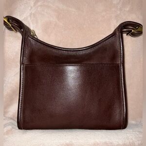 Coach Vintage Legacy, brown leather made in Mexico. K9N-9997